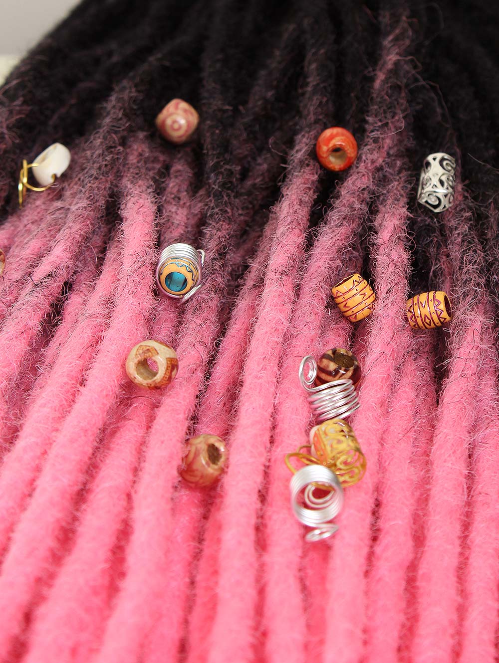 36" Black to Brink Pink Synthetic Dreadlock Extensions Thin 0.6cm 20pcs